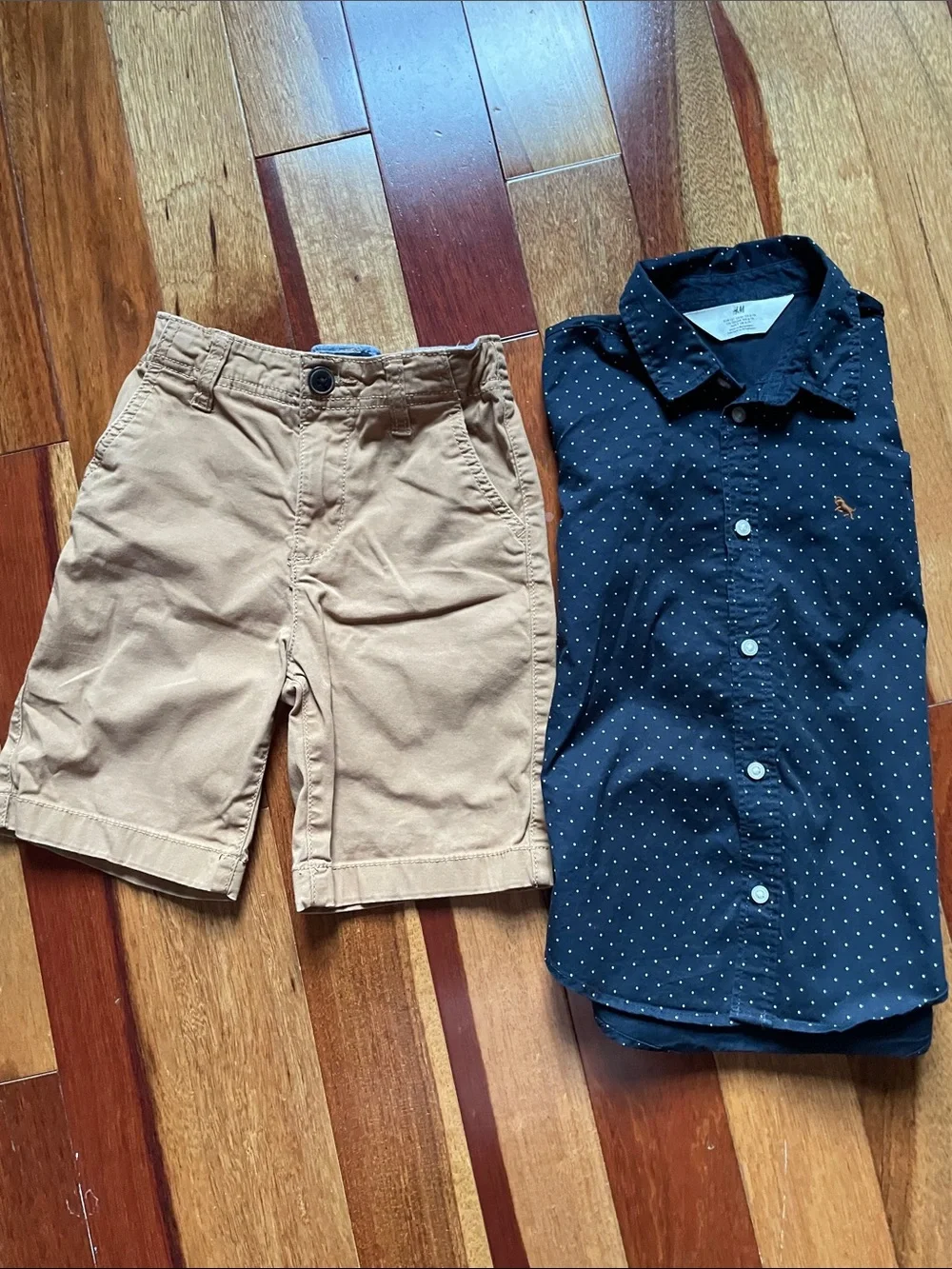 OshKosh Bgosh navy button